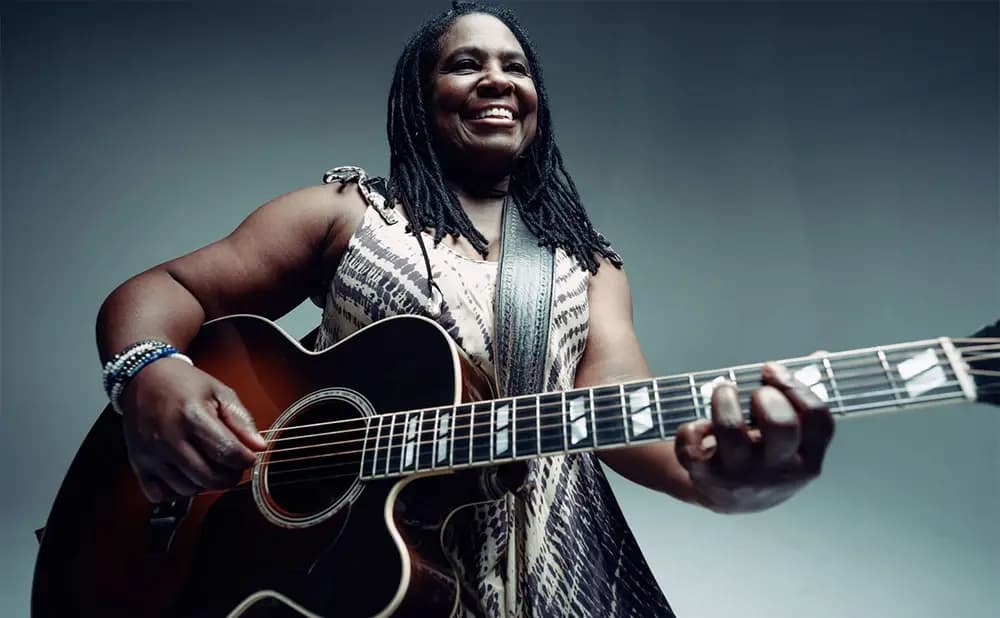 Ruthie Foster