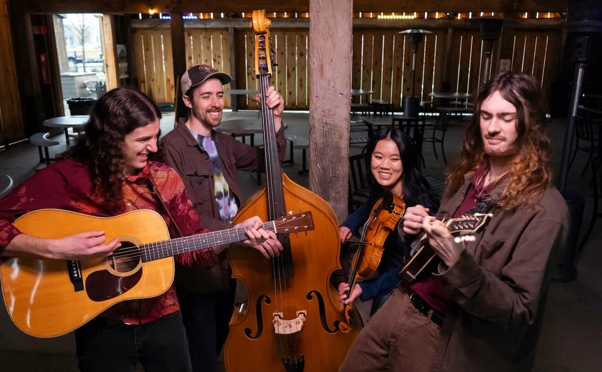 Broken Compass Bluegrass