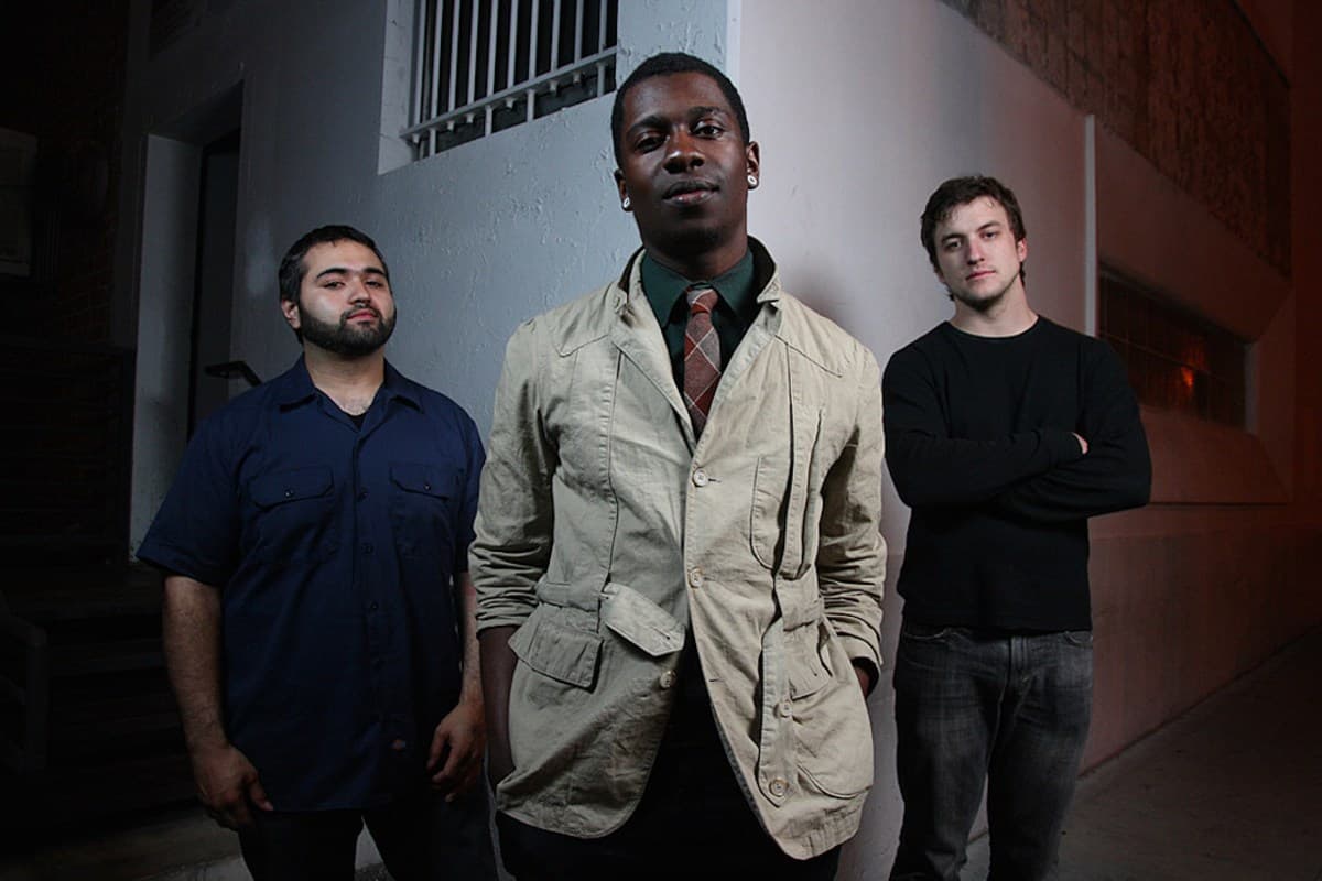 Animals as Leaders