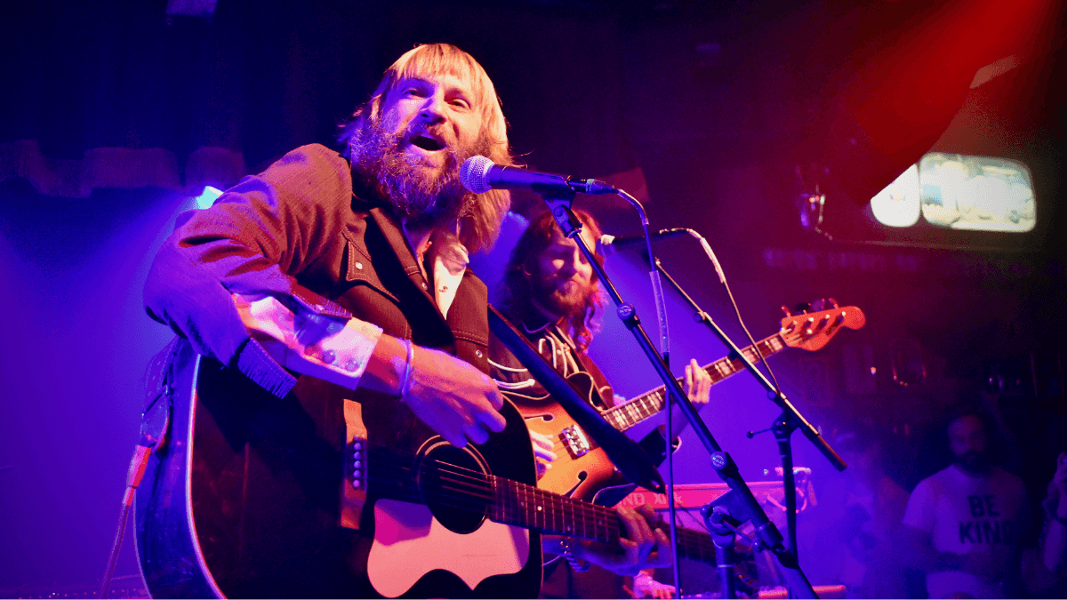 Paul McDonald & The Mourning Doves