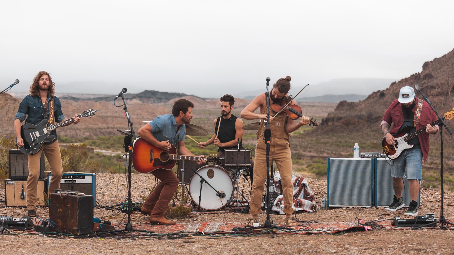 Shane Smith And The Saints