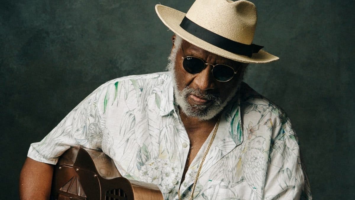 Taj Mahal & The Phantom Blues Band