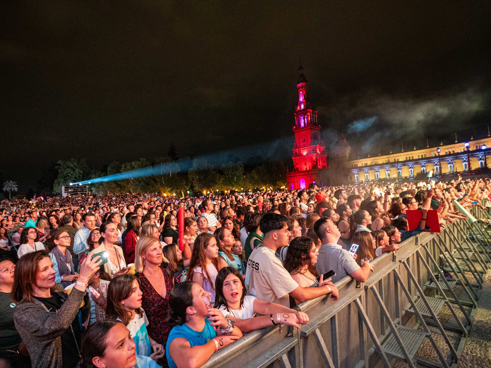 Icónica Santa Lucía Sevilla Fest