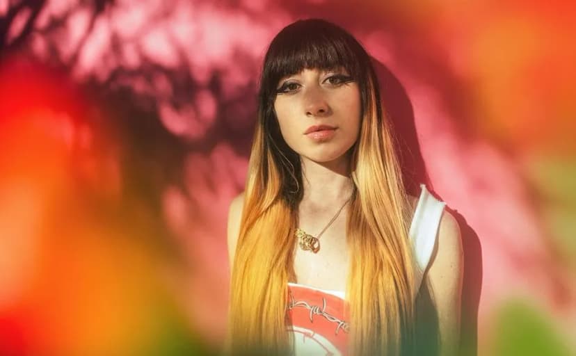 Batry Powr (Nicole Miglis)