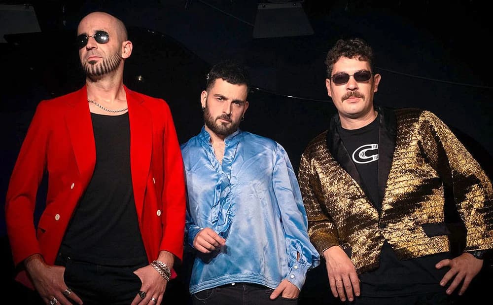 Catalina Grande Piñón Pequeño